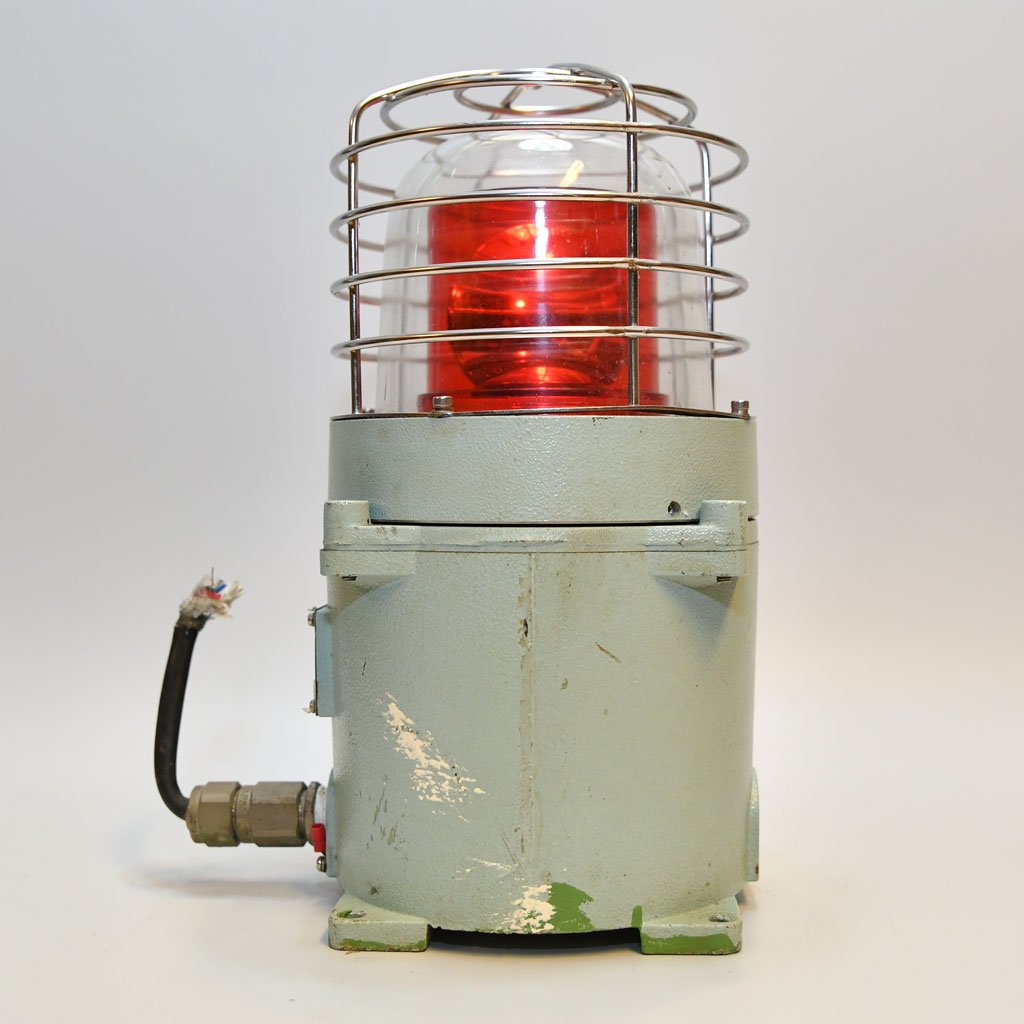- DSC 4096 Authentic Vintage Nautical Red Steel Siren Alarm Lamp