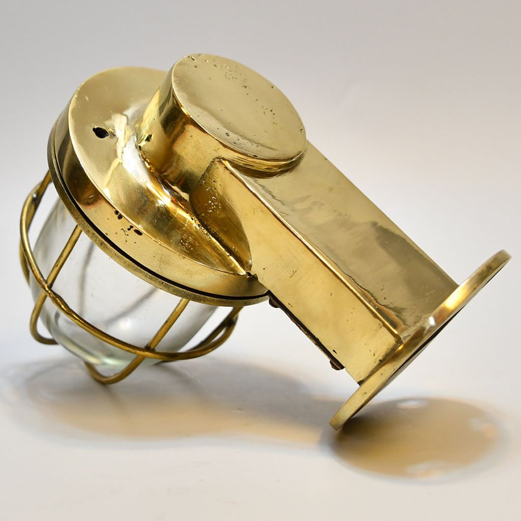 - DSC 4251 Vintage 90 Degree Brass Nautical Passageway Light – Authentic Ship Sconce