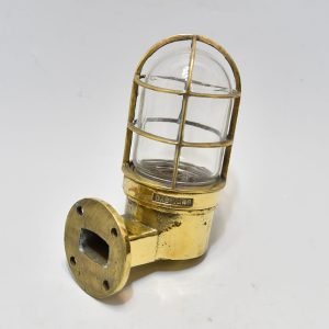 - DSC 5488 Maritime Antiques Vintage Daewang 90 Degree Brass Bulkhead Light