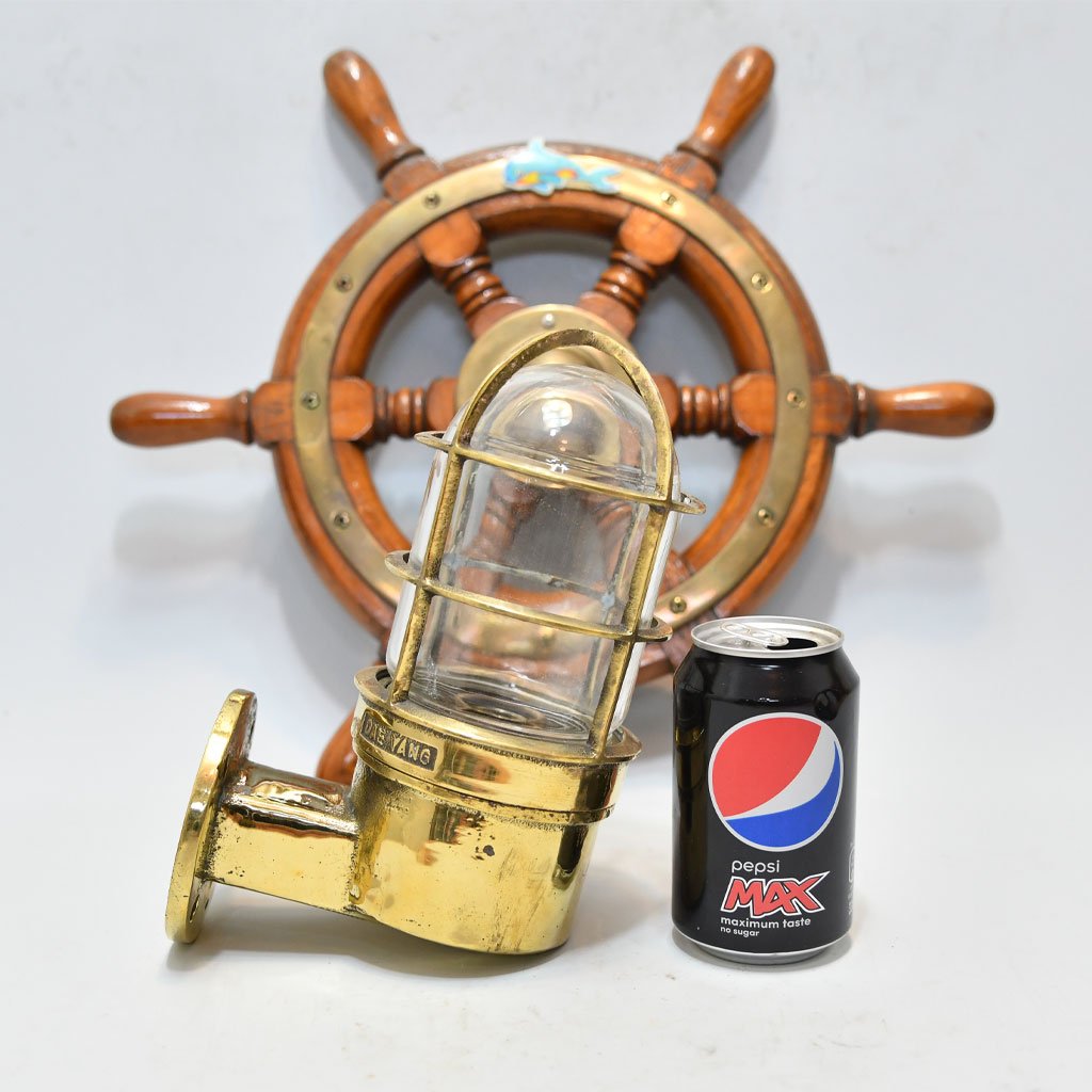 - DSC 5491 Maritime Antiques Vintage Daewang 90 Degree Brass Bulkhead Light
