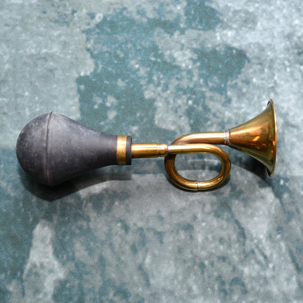 - DSC 6931 Authentic Non-Electric Brass Nautical Fog Horn – Compressed Air Powered