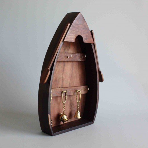 - IMG 4832 Nautical Wooden Boat Hut Style Key Holder