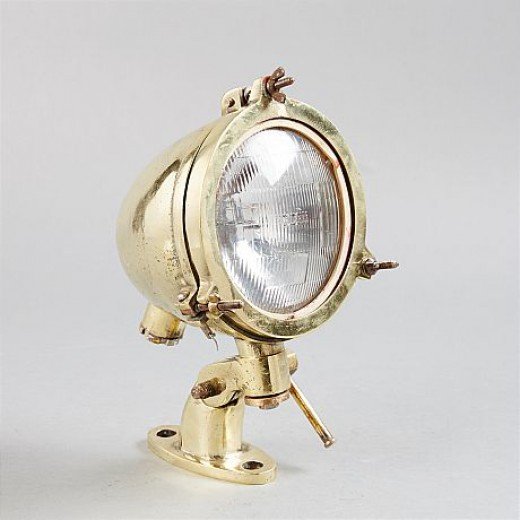 - nautical spotlight lamp authentic antique sl 00034 Authentic Antique Vintage Nautical Brass Spotlight Lamp