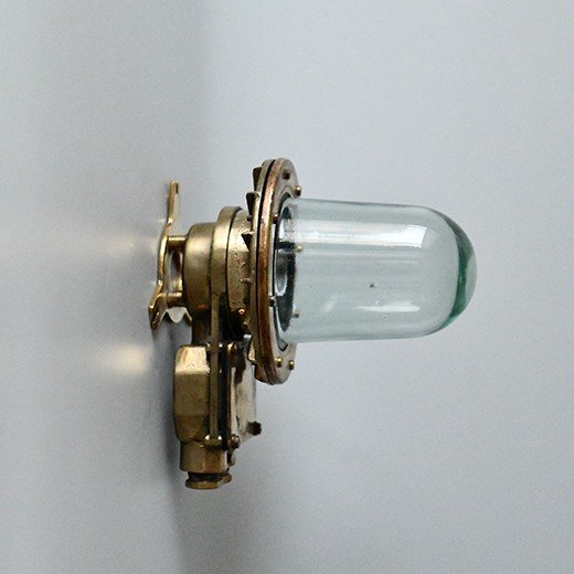 - rn original brass engine room light – hms vengeance sl 000173 Genuine HMS Vengeance Brass Engine Room Light – Royal Navy Bulkhead Salvage