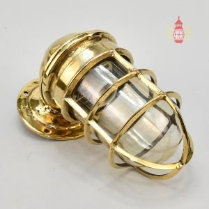 - DSC 8138 SL 10749 USA Marine Brass lamp - Wall mount light