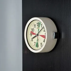 - SC 11024 1 Authentic Vintage Citizen Nautical Radio Clock with Colourful Dial
