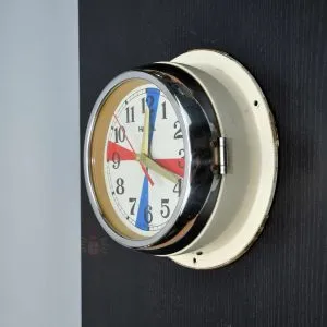 - SC 11775 1 Authentic Vintage Hanil Nautical Radio Clock with Colourful Dial