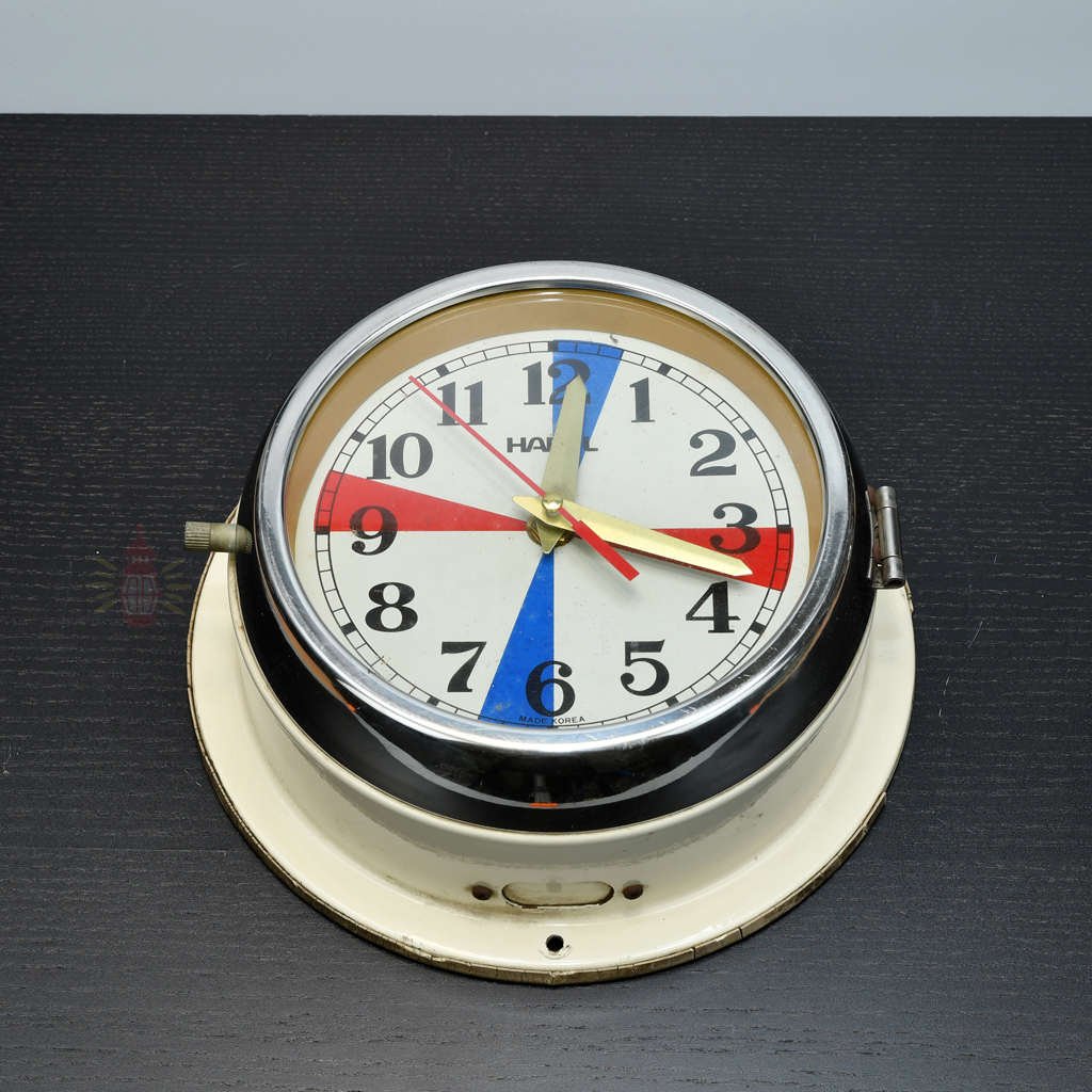 - SC 11775 4 Authentic Vintage Hanil Nautical Radio Clock with Colourful Dial