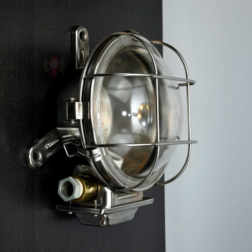 - SL 11029 rotated Authentic Vintage Stainless Steel Nautical Bulkhead Dome Light