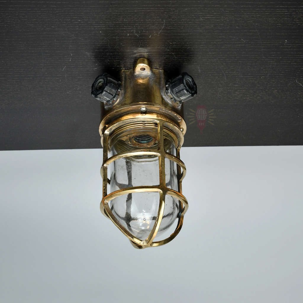 - SL 125 1 rotated Vintage Bronze PAULUHN Bulkhead Light – Authentic USA Marine Dock Lamp