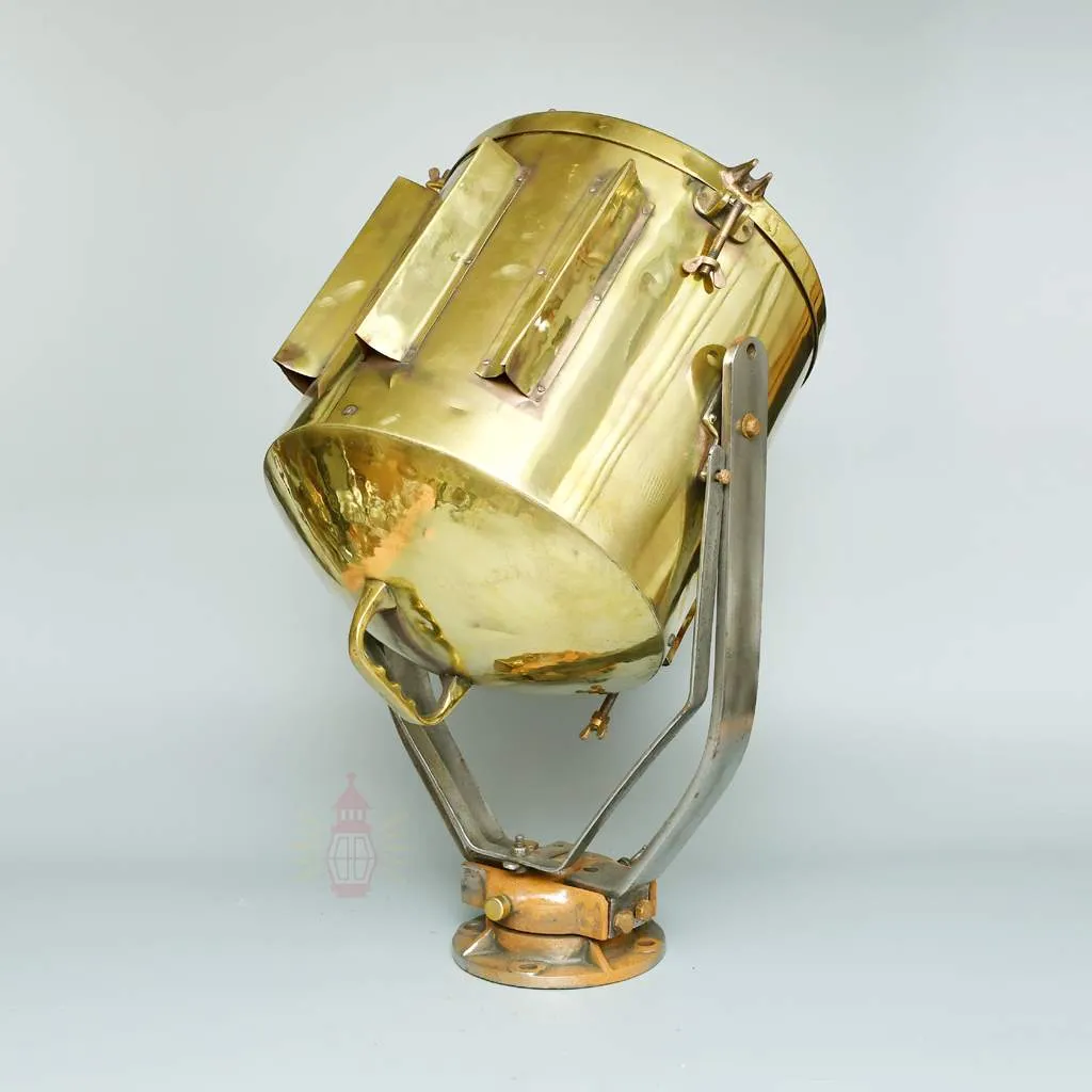- SL 11847 5 Maritime Antique Search Spot Brass polished Light from ship